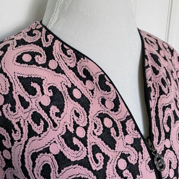 Nueva - Pink and Black Embroidered Zip Blazer - Picture 2 of 10